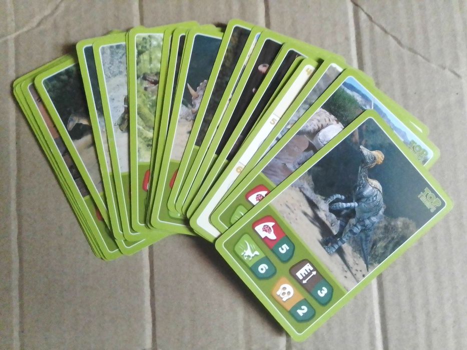 Cartas StarWars,Top trumps e cromos  Pingo Tudo 2€.