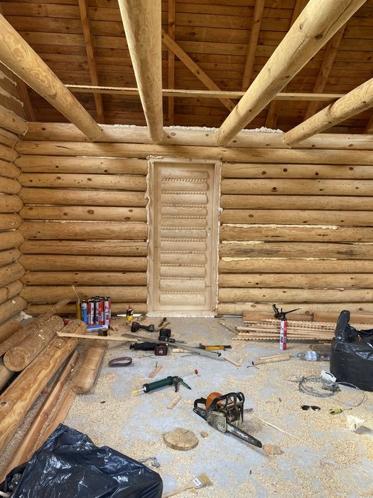 Sprzedam drzwi drewniane zewnętrzne do domu sauny