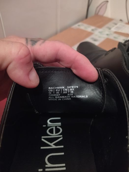 Продам чоловічі туфлі