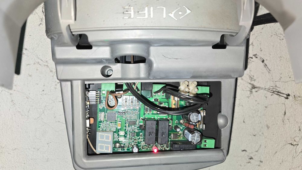 Portão alumínio em fole 4 metros com motor elétrico