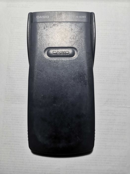 Calculadora Cientifica CASIO fx-82MS