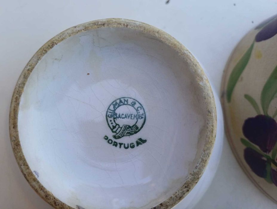 Tijelas antigas, da Cerâmica Gilman & Cª de Sacavém-Portugal