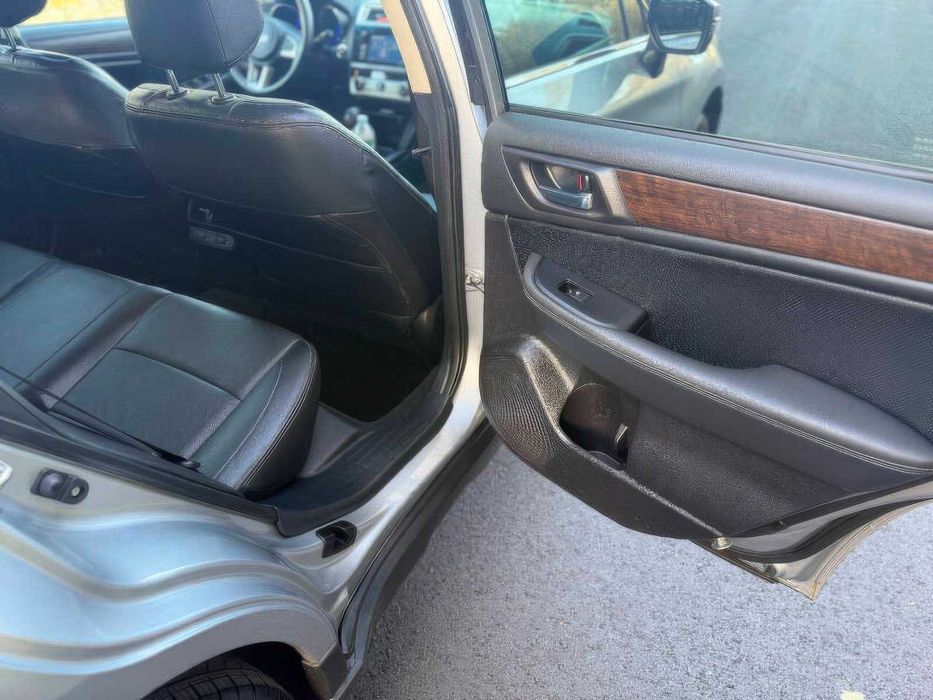 Subaru Outback      2016