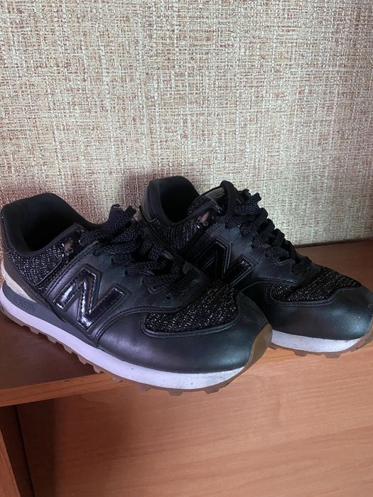 Кроссовеи New balance