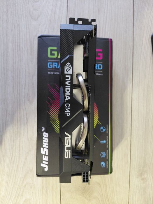 Продаю відеокарту Asus RTX 2070