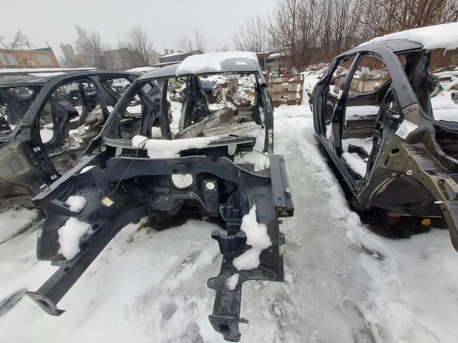 Четверть передняя левая VOLKSWAGEN  TIGUAN 09-17 5N0810135