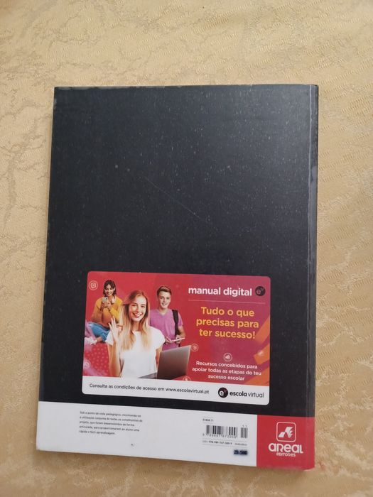 Manual - Ponto de Fuga 10 - Filosofia - 10.º Ano (COMO NOVO)