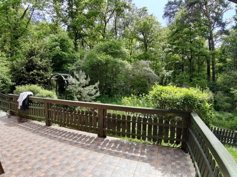 Przyjezierze. Domek / Dom letniskowy wynajem. Granica lasu, na uboczu