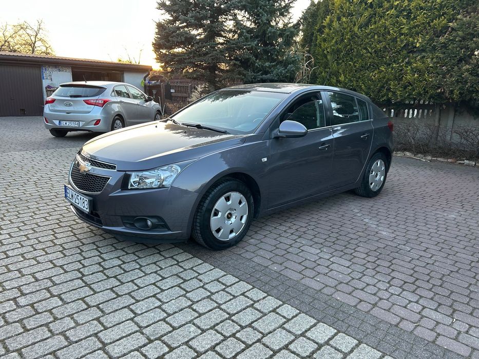 Chevrolet Cruze sprowadzony pod koniec lutego, zarejestrowany i ubezpieczony