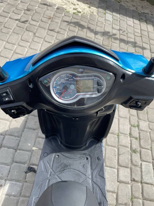 Продам скутер SYM Jet4 125