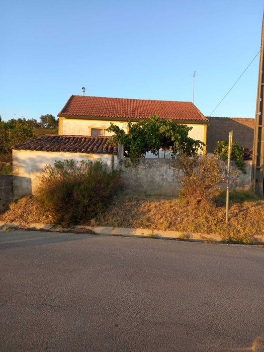 Moradia T2 - Outeiro, Belver