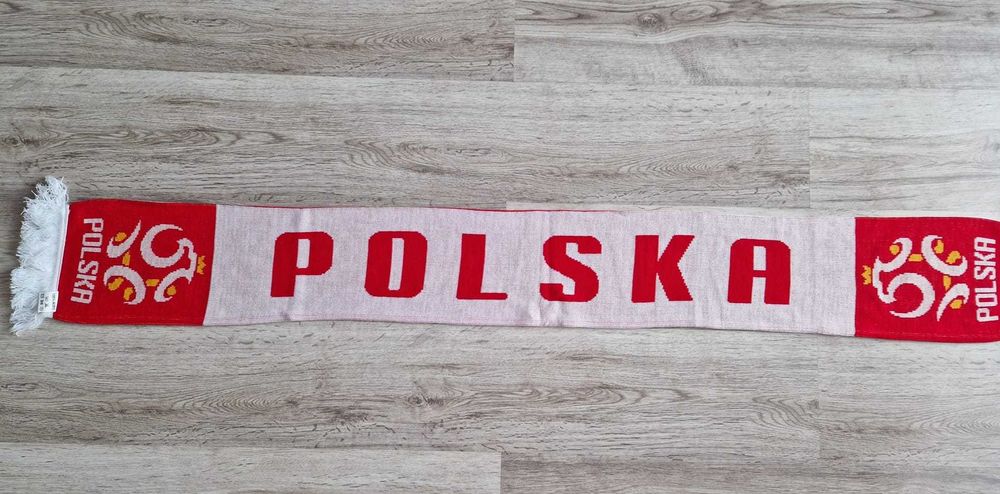 Nowy szalik kibica reprezentacji Polski