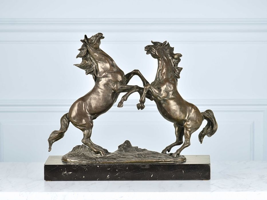 Скульптура, статуетка Коні, Кінь. Скульптура Лошади, конь.