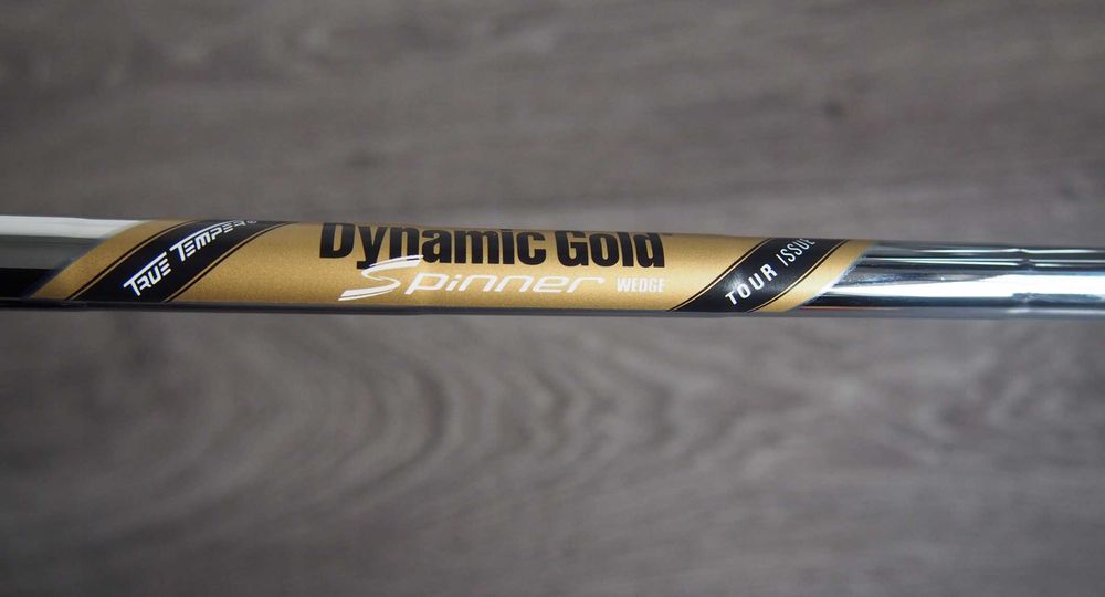 Kij do golfa Cleveland rtx black zipcore tour satin wedge rh 50 stopni