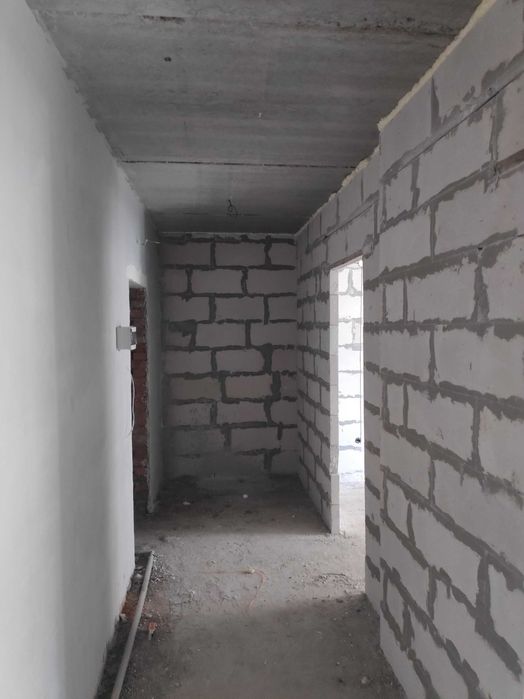 ID: 21807 ОЗЕРНА 2к квартира Барви