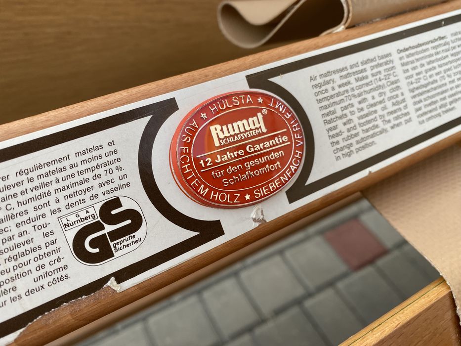 Кровать с ортопедическими ламелями