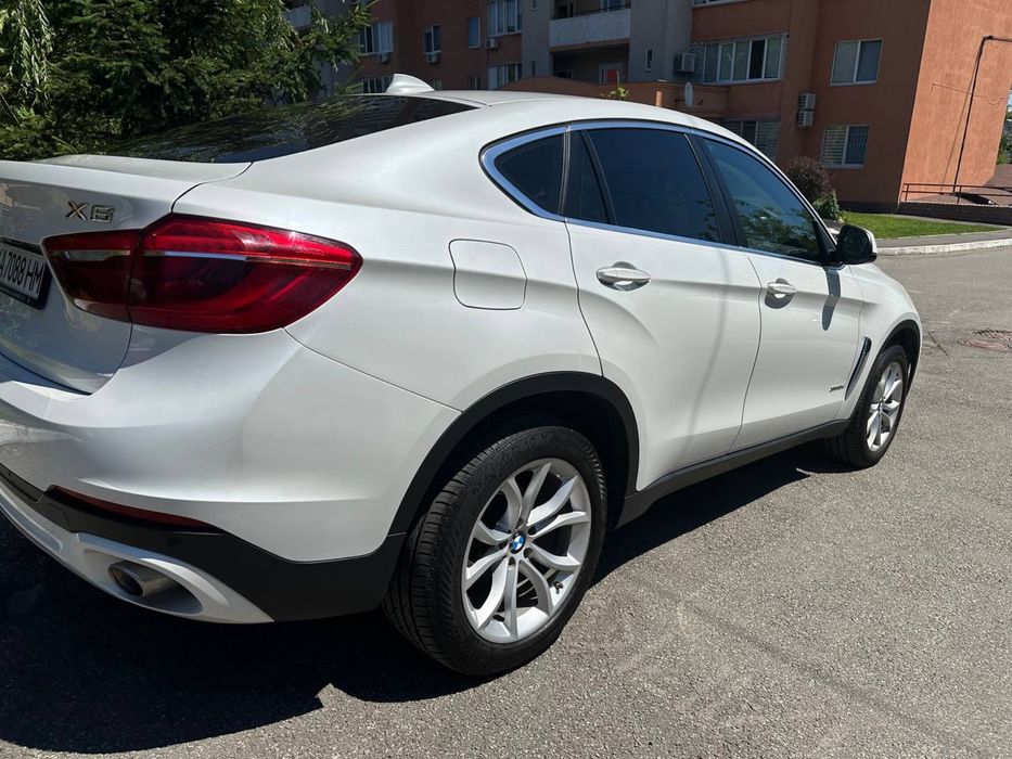 Продам BMW X6 власник