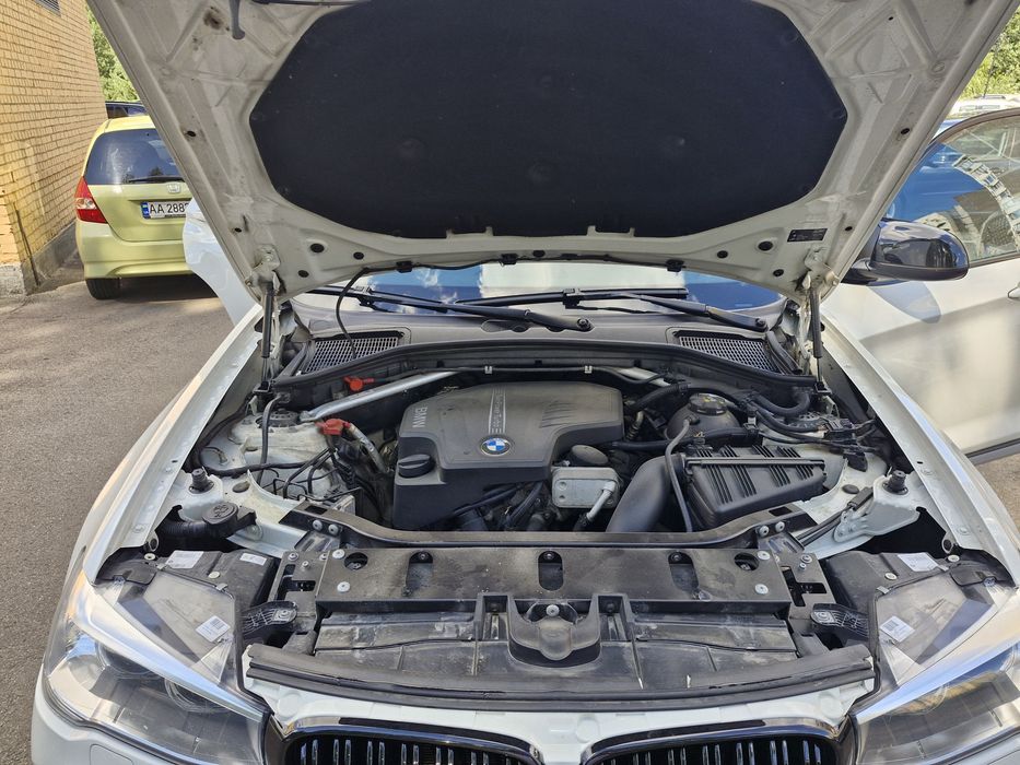 Продам авто BMW X3 F25