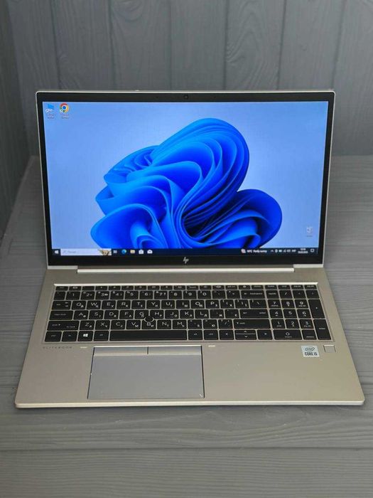 HP EliteBook 850 G7   | i5-10210U  | 16 GB x 256 SSD