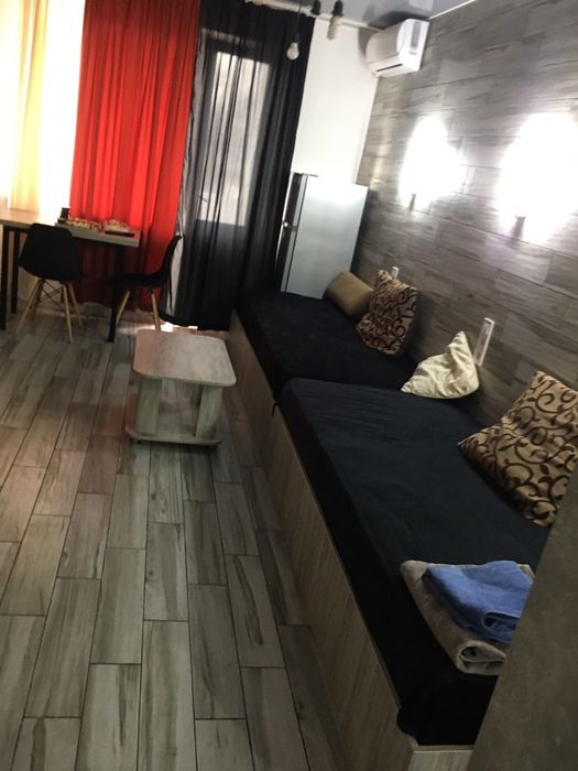 Подобово та почасово квартира на Червоноі Калини 4