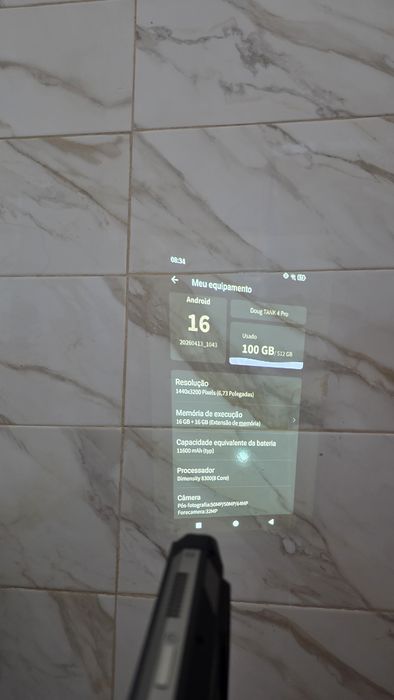Telemóvel indestrutivel. Tank 4 Pro
