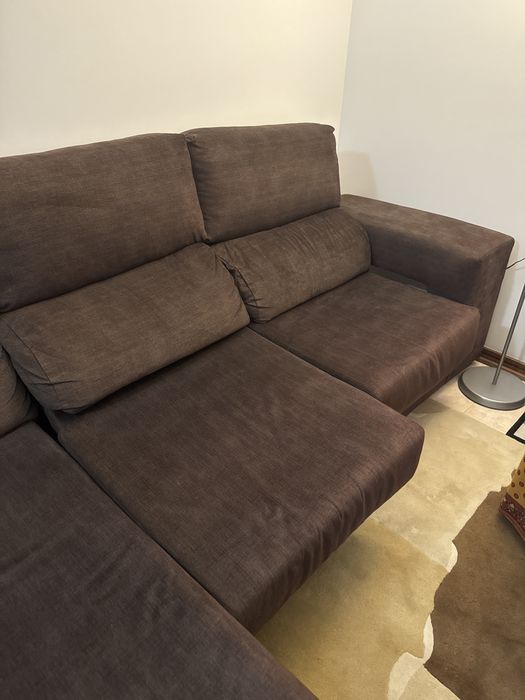 Sofá com Chaise Longue