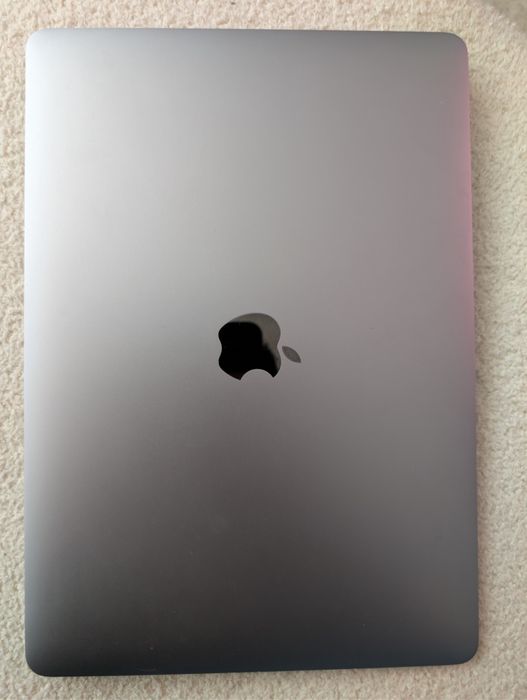 MacBook Pro em boa condição