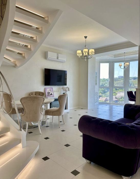 Продам 3х ком квартиру Победа, ЖК Акварель