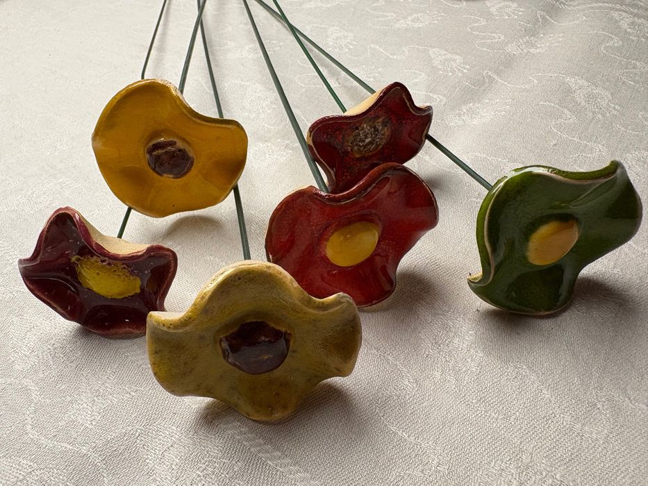 Ceramiczne kwiaty Polska produkcja