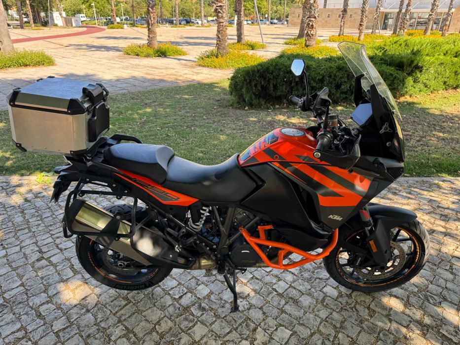 KTM Adventure 1290 S