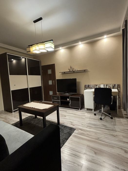 Mieszkanie w centrum Kielc, oddzielna sypialnia + kuchnia + łazienka