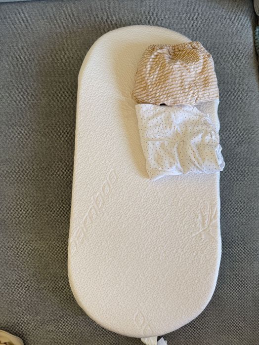 Alcofa Britax Römer com colchão extra em bambu e proteção de chuva – Excelente estado