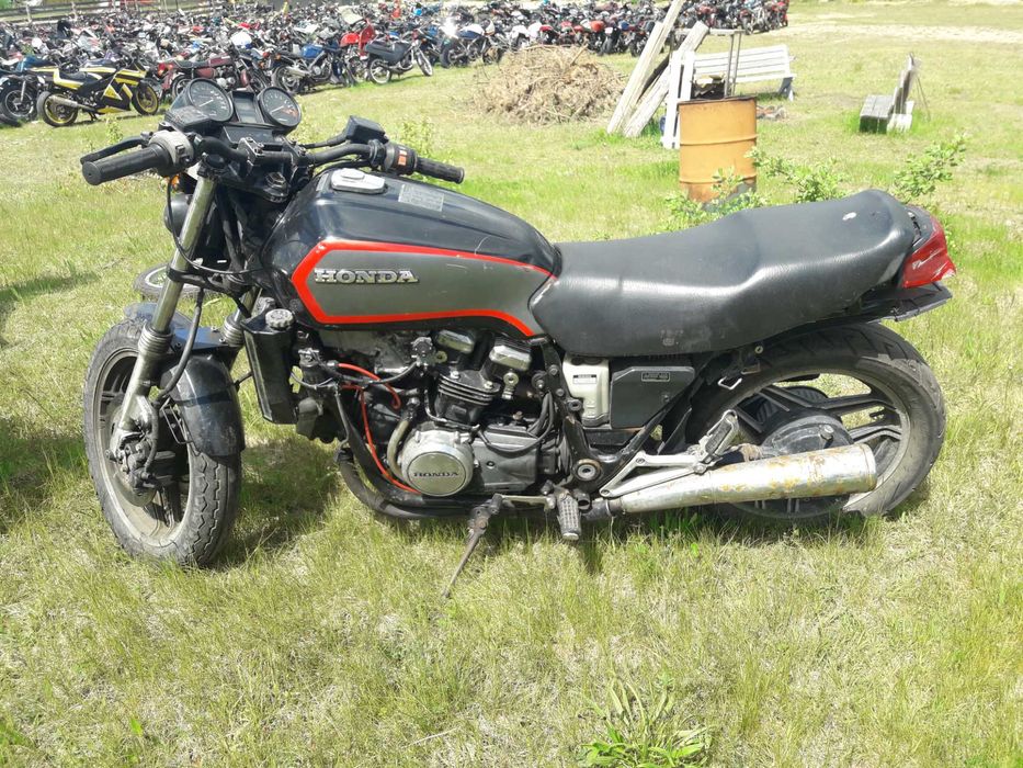 honda vf750 vf 750 magna sabre silnik lagi gaźnik bak zbiornik części