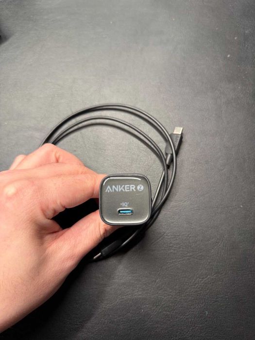 Carregador Rápido Anker Zolo 30W GaN c/ Cabo USB-C (novo)