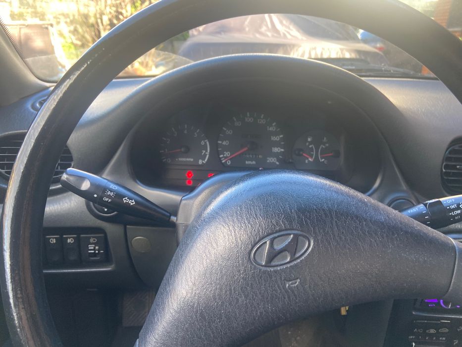 Hyundai accent GLS 1300