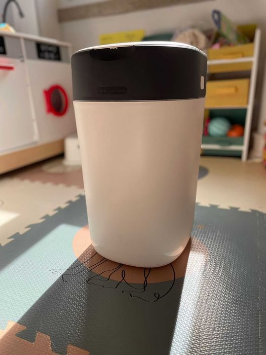 Contentor de Fraldas Tommee Tippee + 4 Recargas