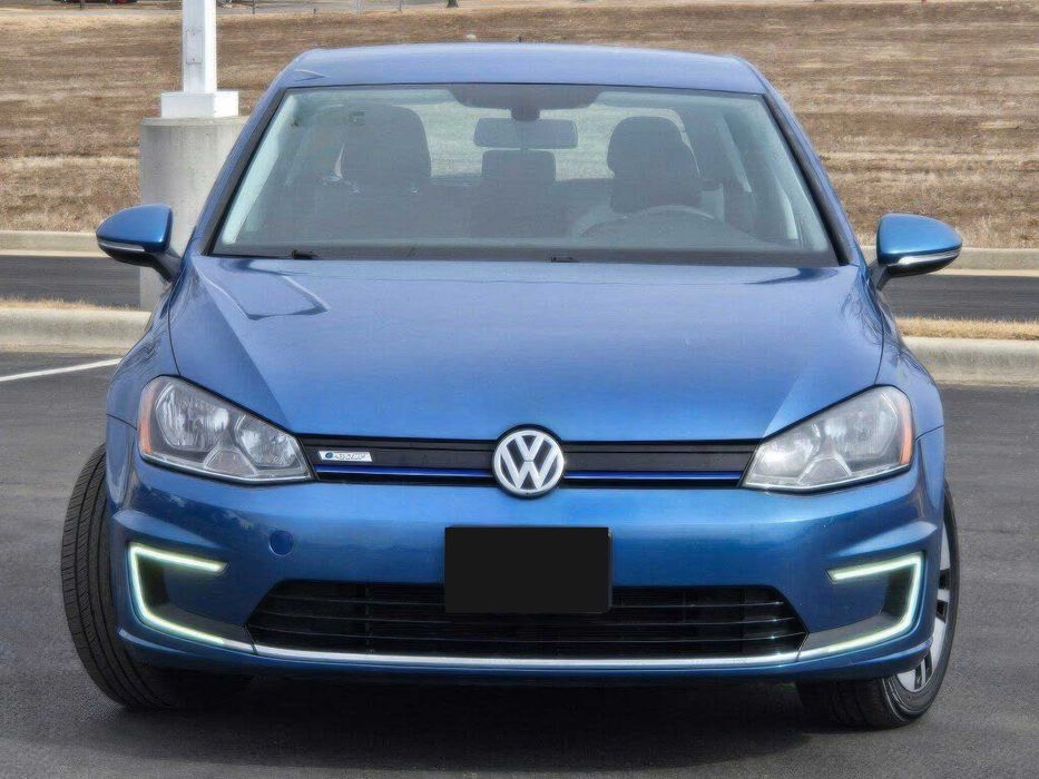 Volkswagen e-Golf SEL Premium      2016