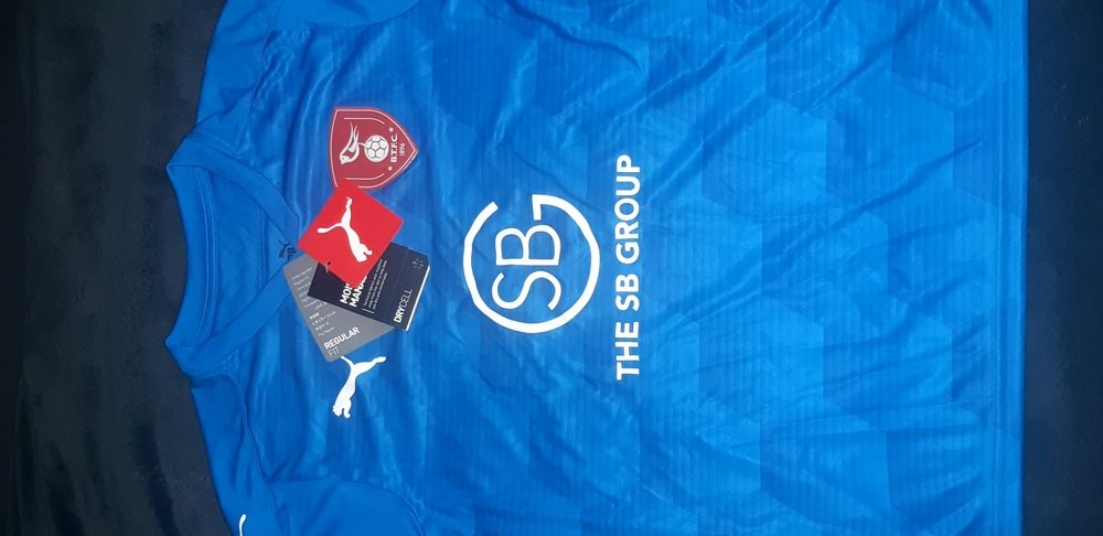 Нова спортивна футболка  Puma