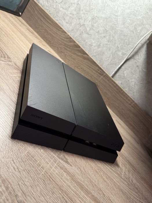 Playstation 4 fat
