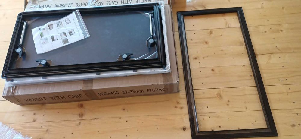 Okno w ramie 90x45 oraz 110x45 przyczepa kamper bus