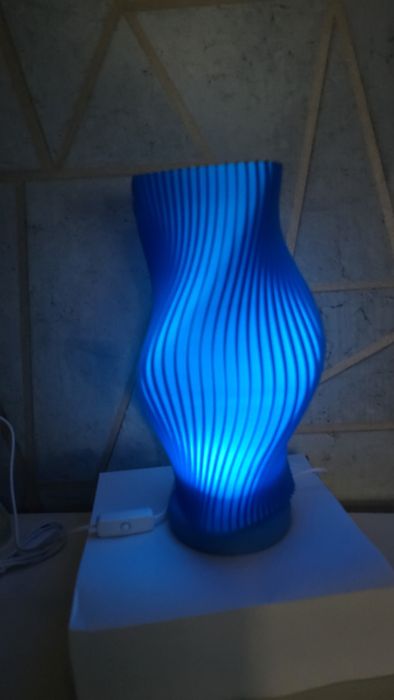 Lampka wykonana druk 3d