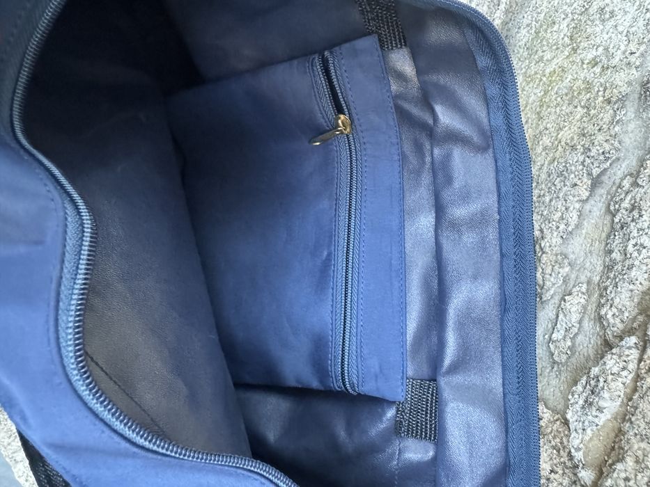 Saco a tiracolo.