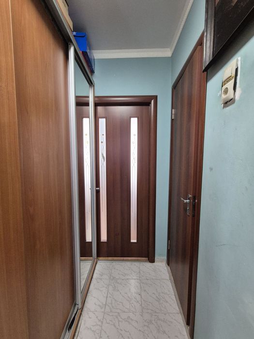 Продається 3х кім-на кв-ра  по різним програмам біля  супермарк  Велмарт
