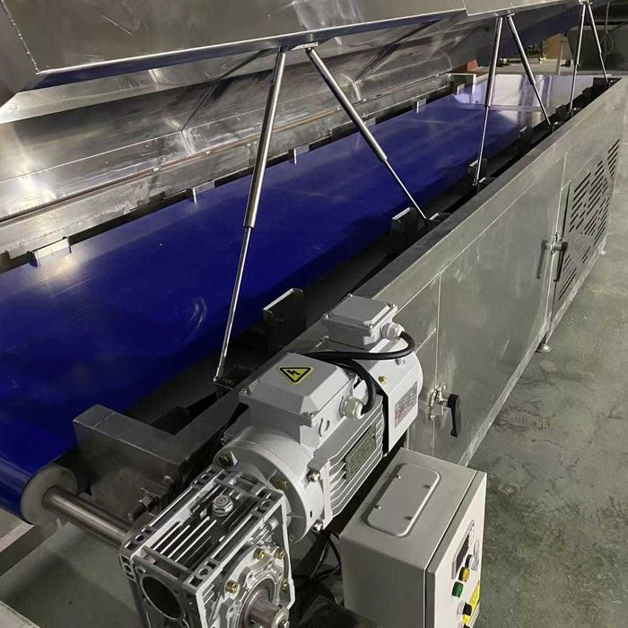 Глазуровальна машина ,лінія 200,400,600