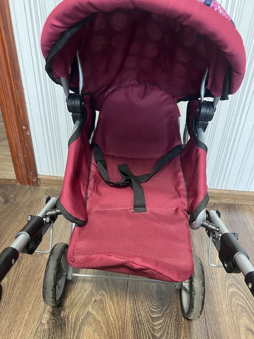 Дитяча коляска для ляльок