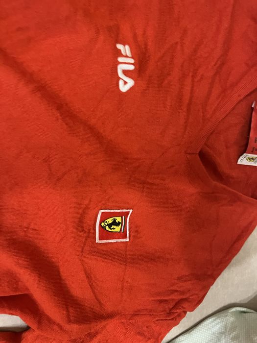 Светр Fila x Ferarri 2000-х років