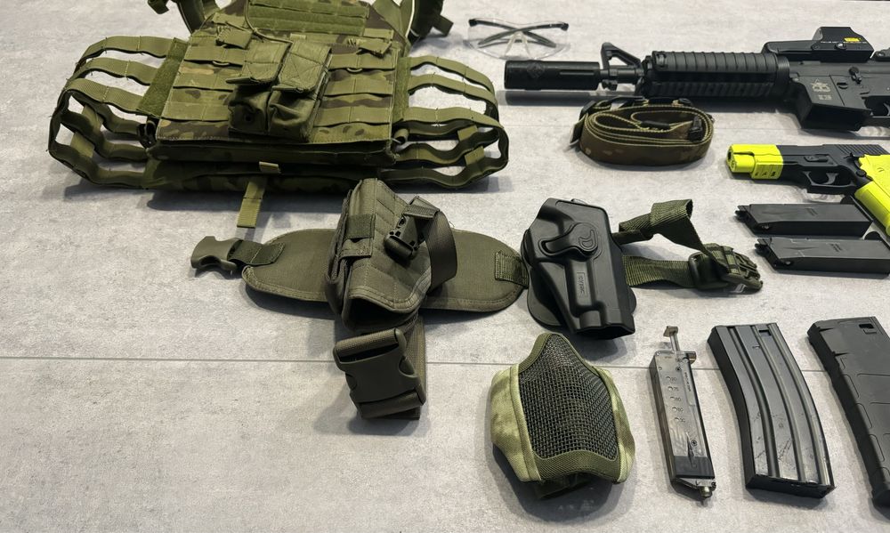 Arma de Airsoft M4A1 Evolution Recon MK18 Carbontech e Pistola P226 TM