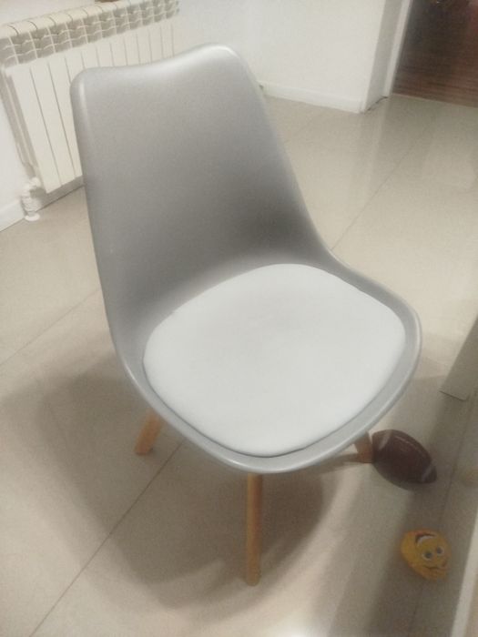 Krzesło skandynawskie