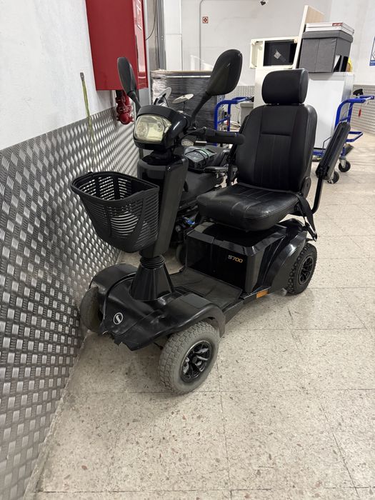 Scooter de mobilidade reduzia max 160 kg