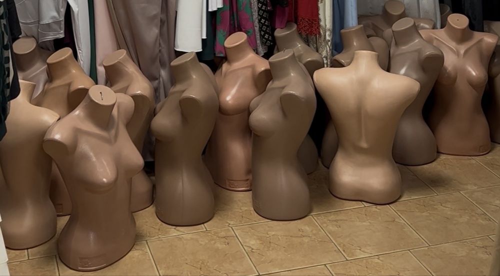 Маникен жіночі для магазину